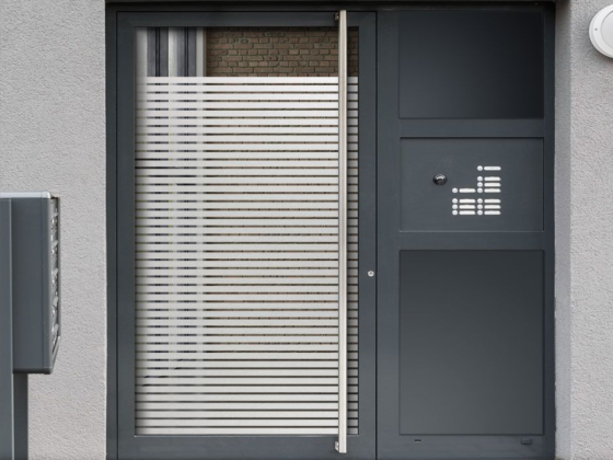 Preview: Blickschutzfolie mit Streifen 3/1 cm