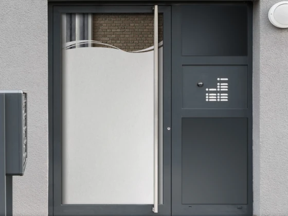 Sichtschutz Fenster Modern auf Eingangstür