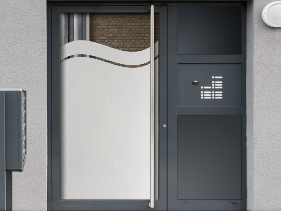 Preview: Folie als Sichtschutz Welle auf Eingangstür