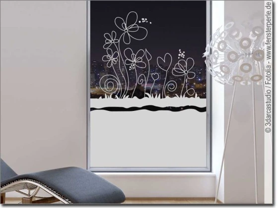 Milchglasfolie mit Blumenwiese als Sichtschutz
