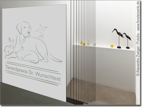 Preview: Fensterfolie Tierarztpraxis mit Wunschtext Preview: Fensterfolie Tierarztpraxis mit Wunschtext
