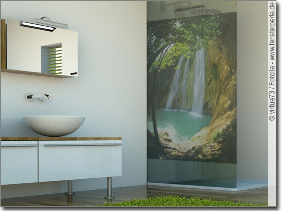 Preview: Glasbild mit Wasserfall