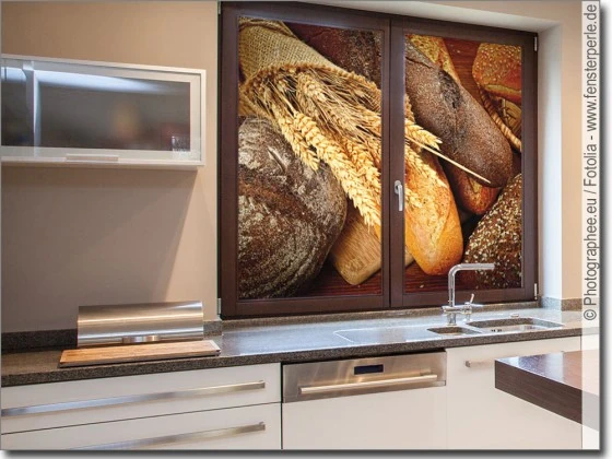 Glasprint mit Brot und Getreide