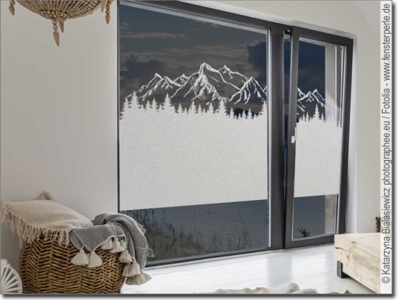 Preview: Milchglasfolie Bergpanorama und Wald Preview: Milchglasfolie Bergpanorama und Wald