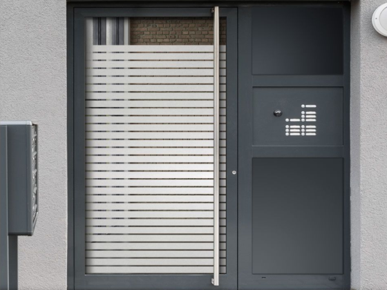 Preview: Glasdekorfolie Glastür Streifen 5/1 cm