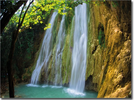 Preview: Glasbild mit Wasserfall