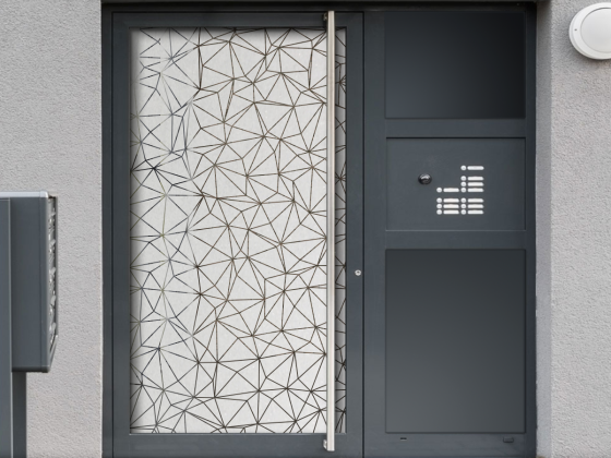 Preview: Sichtschutzfolie Gewerbe Polygone