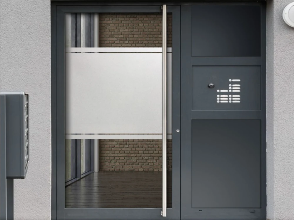 Blickschutzfolie Glastür mit zwei Streifen