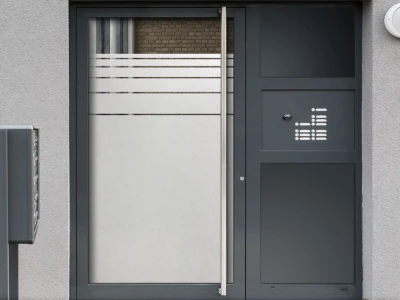 Folie für Glastür mit Streifen